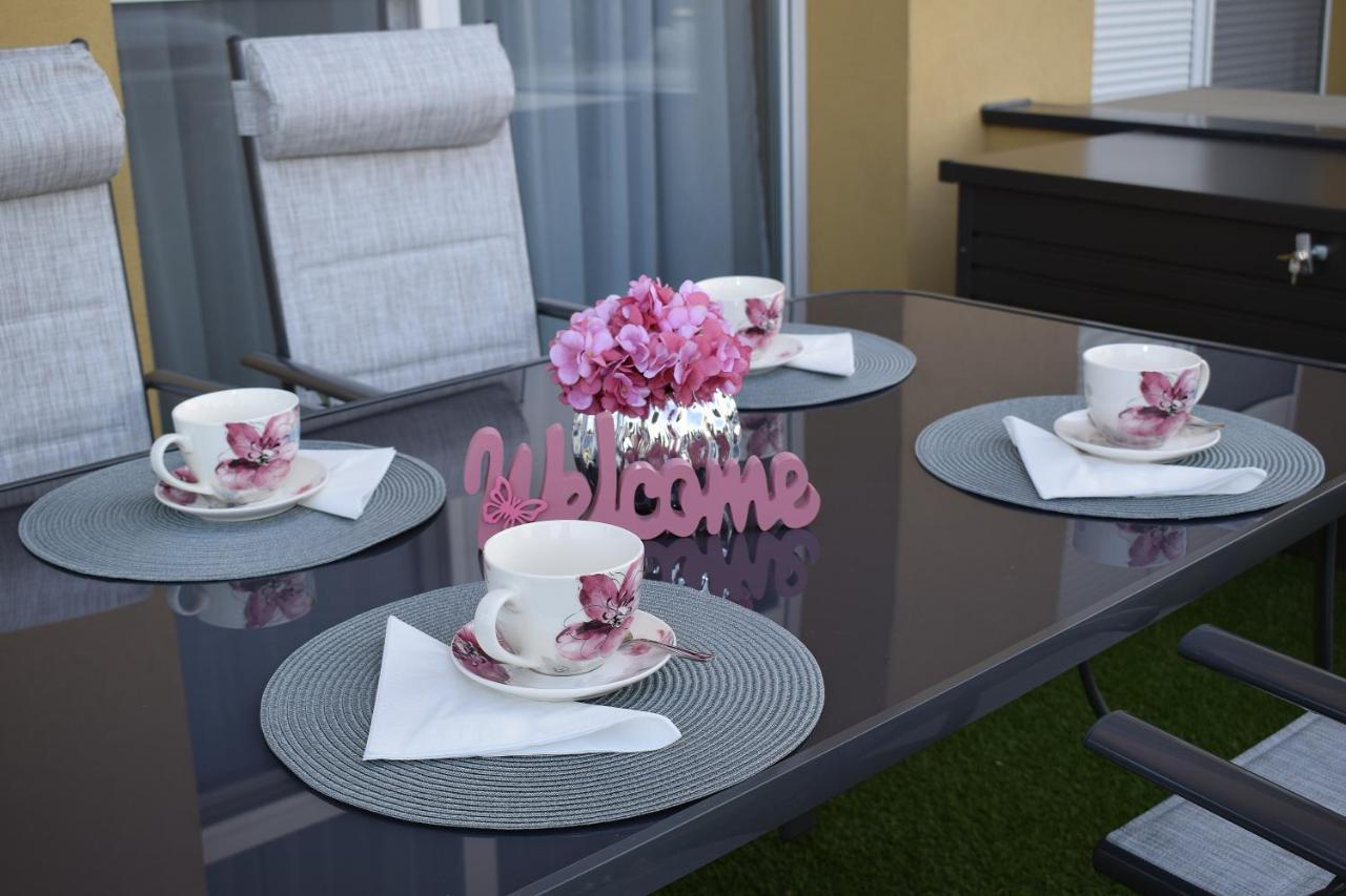 Silverlux Apartman Siófok Zewnętrze zdjęcie
